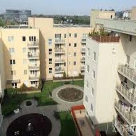 Miasteczko Orange P&O Service Apartments วอร์ซอ ภายนอก รูปภาพ