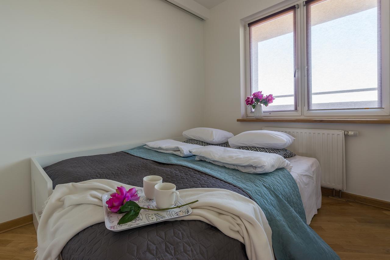 Miasteczko Orange P&O Service Apartments วอร์ซอ ภายนอก รูปภาพ
