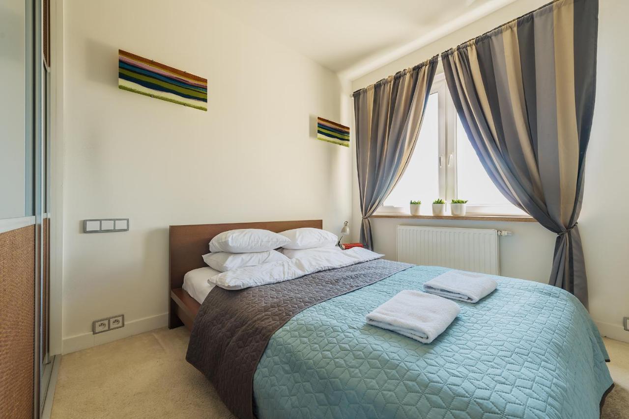 Miasteczko Orange P&O Service Apartments วอร์ซอ ภายนอก รูปภาพ